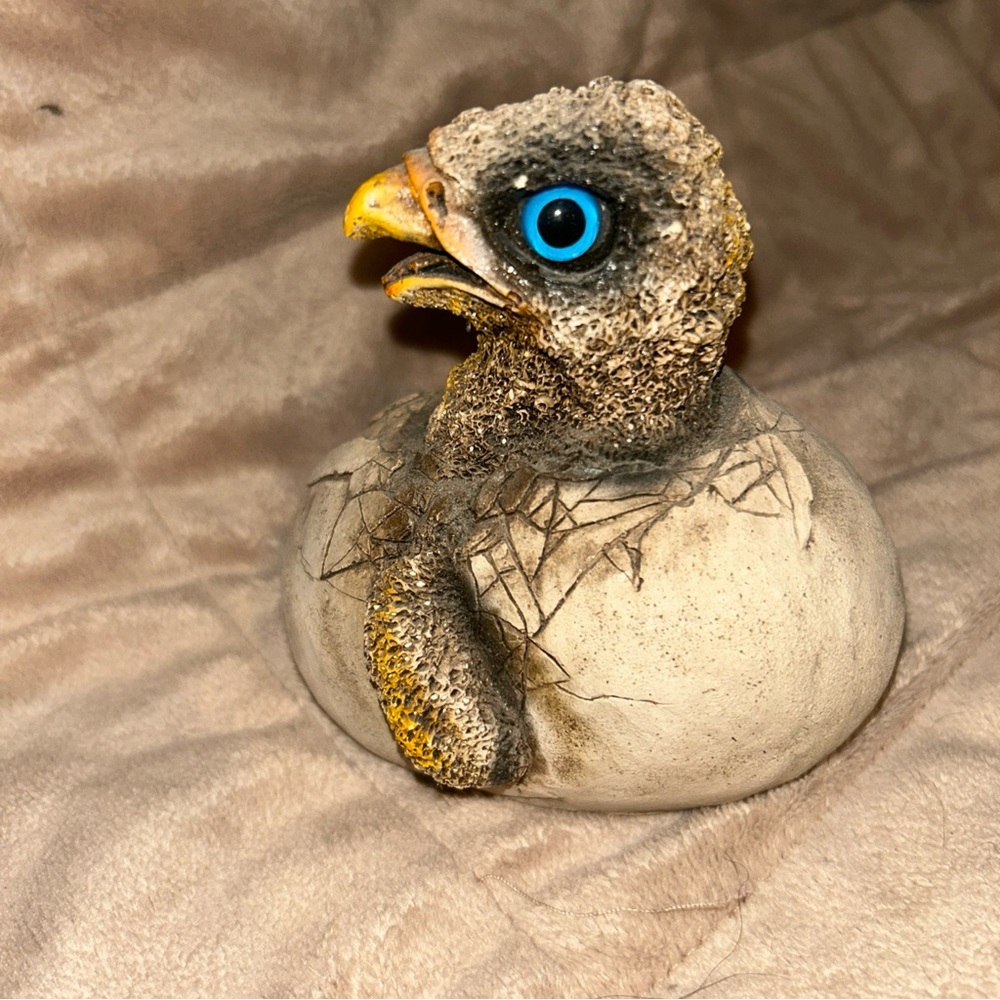 Shade Tree Creations 1989 Eagle sculpture